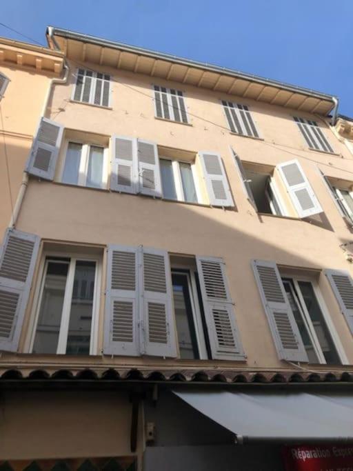 Croisette 8/10 Pers Apartment Cannes Exterior photo